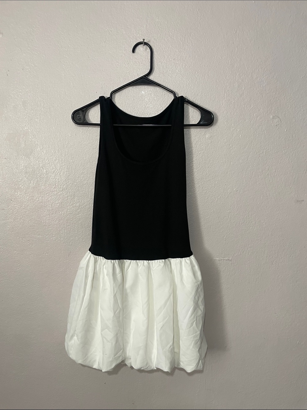 Girls Black and White Sleeveless Bubble Hem Dress
